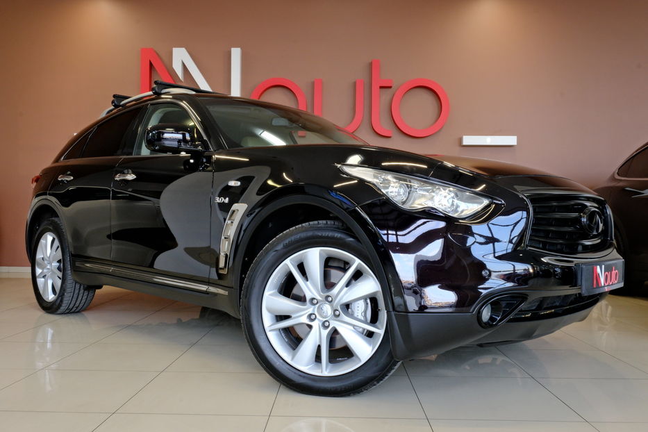 Продам Infiniti QX70 2014 года в Одессе