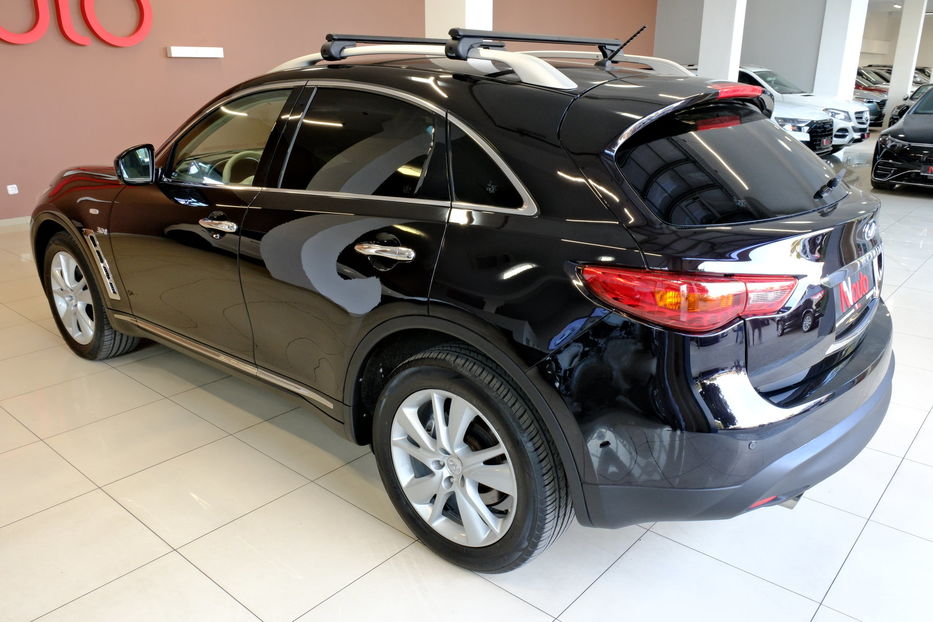 Продам Infiniti QX70 2014 года в Одессе