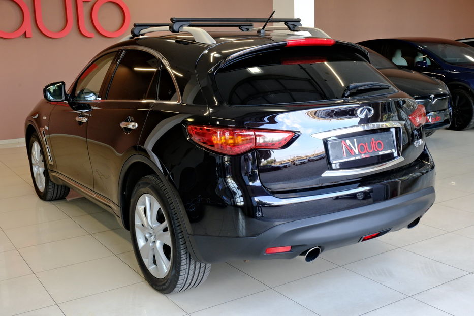 Продам Infiniti QX70 2014 года в Одессе