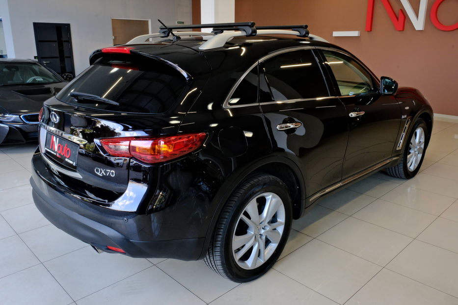 Продам Infiniti QX70 2014 года в Одессе