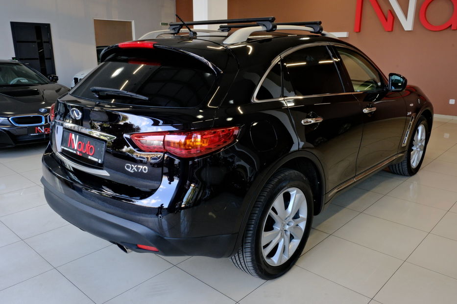 Продам Infiniti QX70 2014 года в Одессе