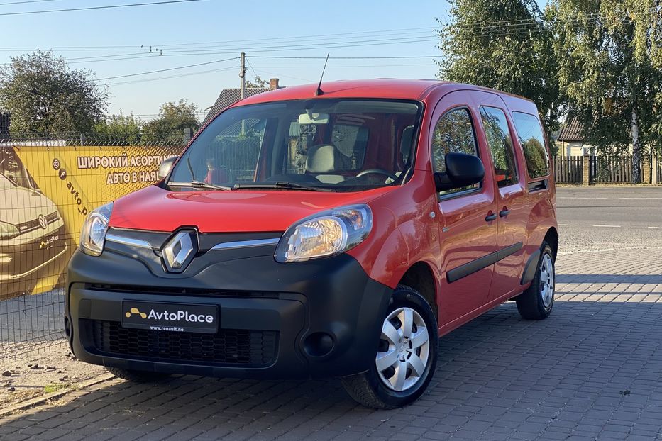 Продам Renault Kangoo пасс. Maxi 2019 года в Луцке