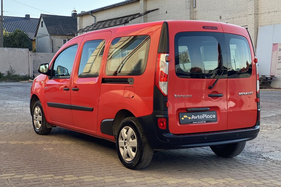 Продам Renault Kangoo пасс. Maxi 2019 года в Луцке