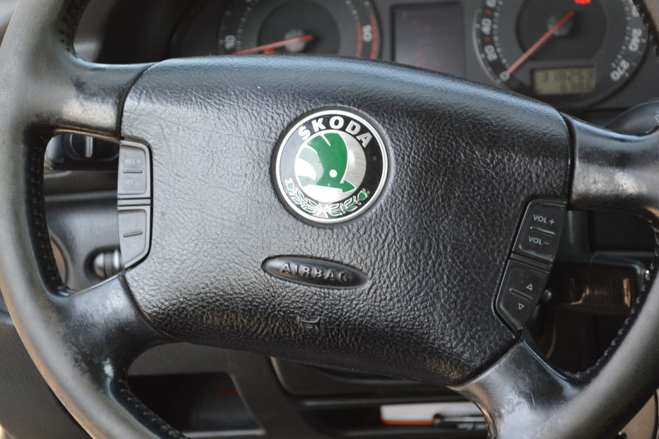 Продам Skoda Superb 2004 года в Одессе