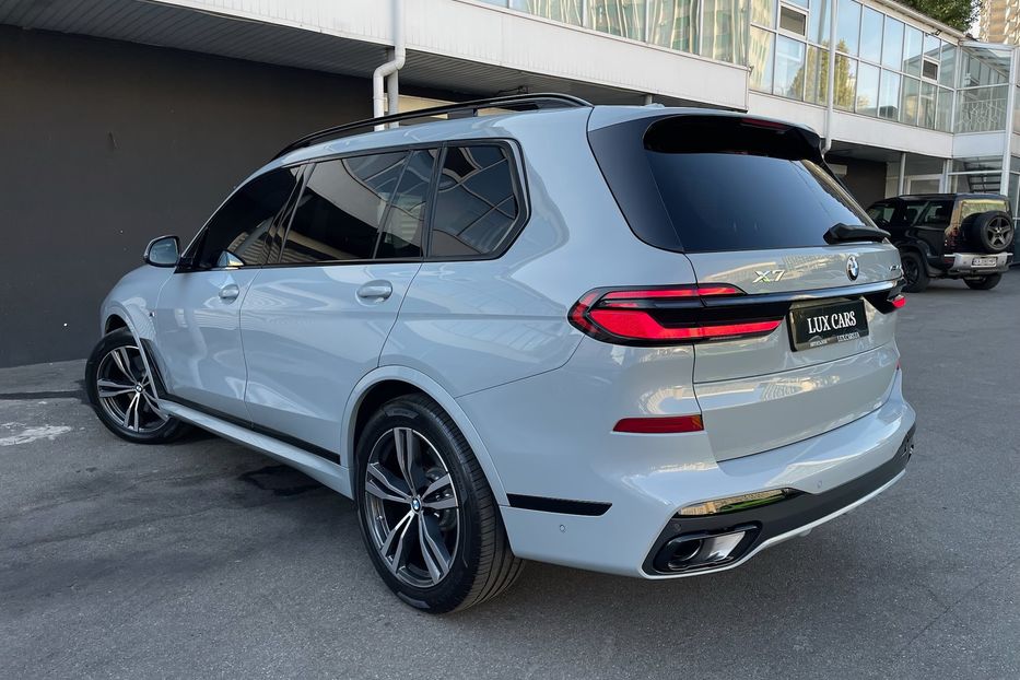 Продам BMW X7 40d M Pro sport 2024 года в Киеве