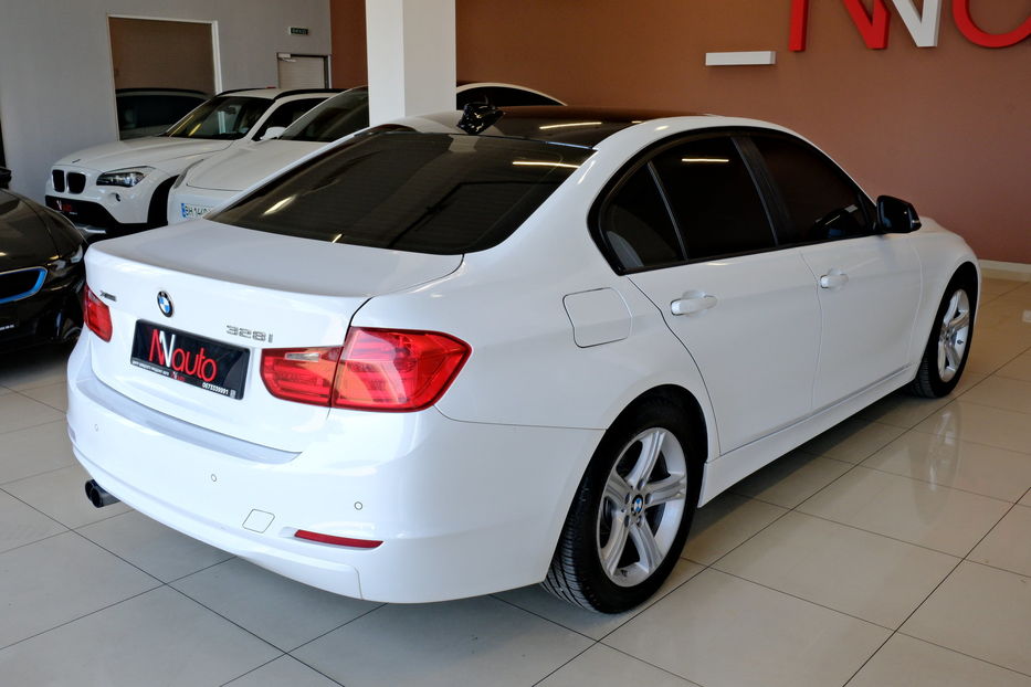 Продам BMW 328 2014 года в Одессе