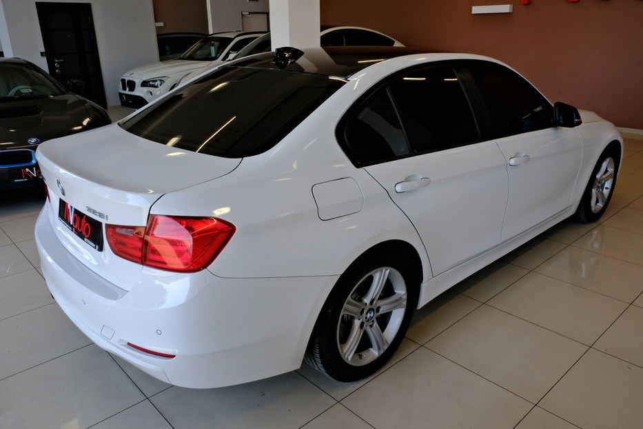 Продам BMW 328 2014 года в Одессе