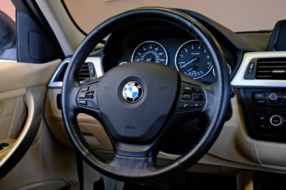 Продам BMW 328 2014 года в Одессе