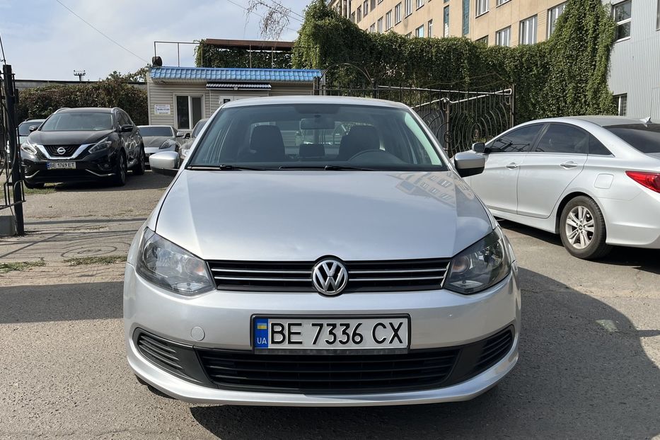 Продам Volkswagen Polo Oficial 2013 года в Николаеве