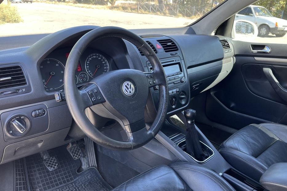 Продам Volkswagen Golf V 1,9 TDI 2005 года в Николаеве