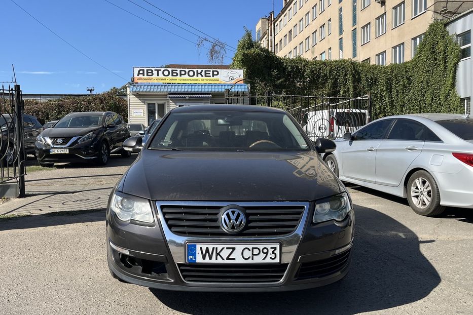 Продам Volkswagen Passat B6 2,0 TDI 2004 года в Николаеве