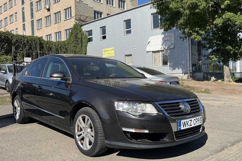 Продам Volkswagen Passat B6 2,0 TDI 2004 года в Николаеве