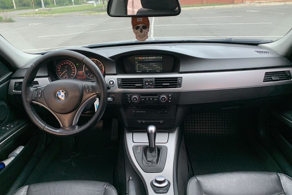 Продам BMW 320 европа 2006 года в Одессе