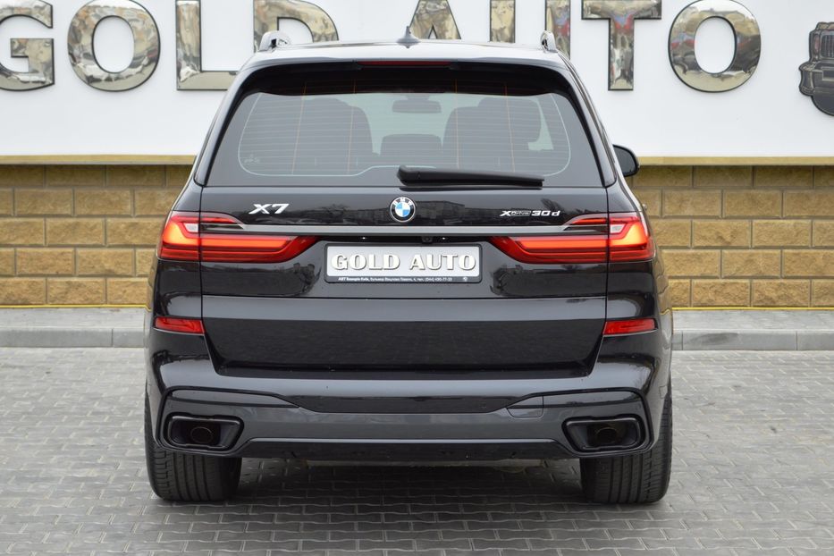 Продам BMW X 7 2022 года в Одессе