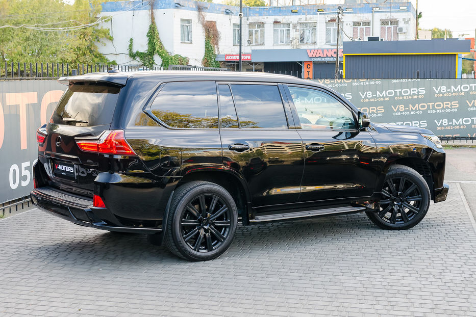 Продам Lexus LX 570 F-Sport 2019 года в Киеве