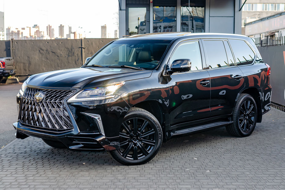 Продам Lexus LX 570 F-Sport 2019 года в Киеве