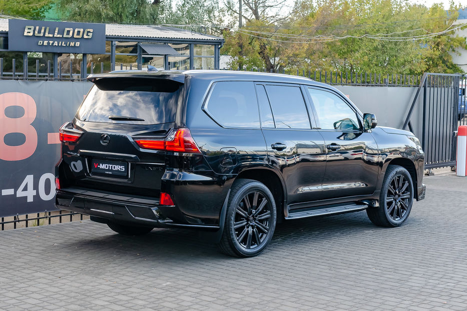 Продам Lexus LX 570 F-Sport 2019 года в Киеве