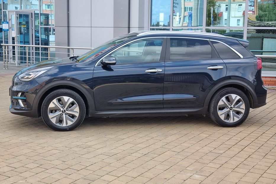 Продам Kia Niro Executive 64kW 2019 года в Тернополе