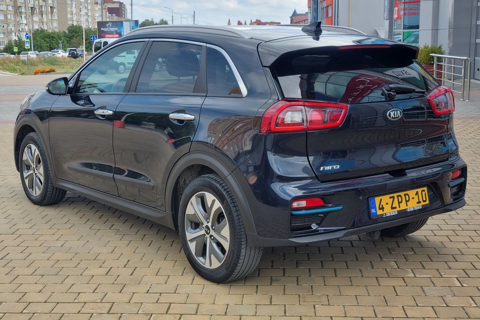 Продам Kia Niro Executive 64kW 2019 года в Тернополе