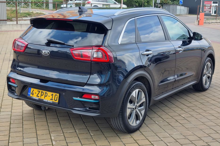 Продам Kia Niro Executive 64kW 2019 года в Тернополе