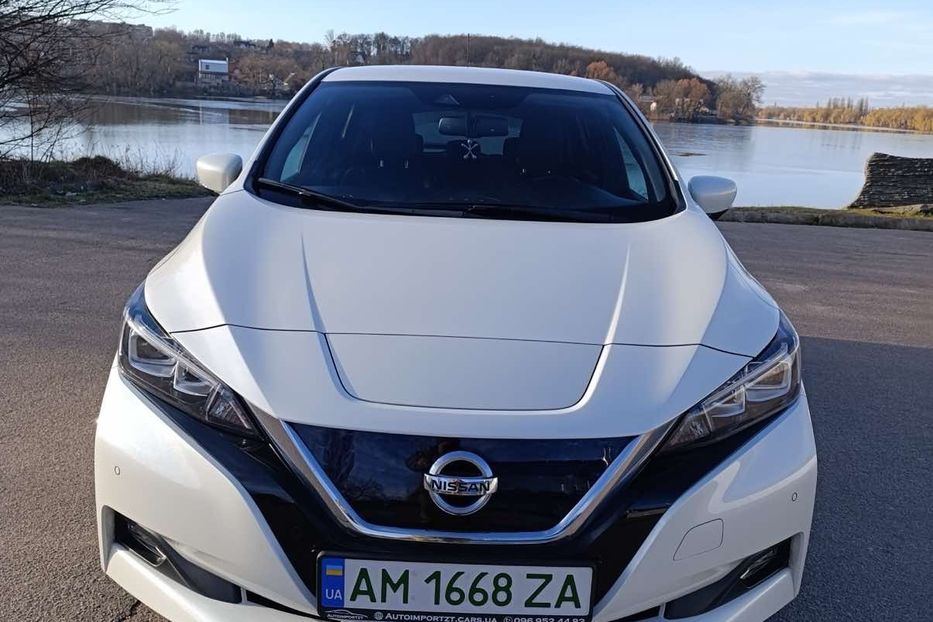 Продам Nissan Leaf FULL 2019 года в Житомире