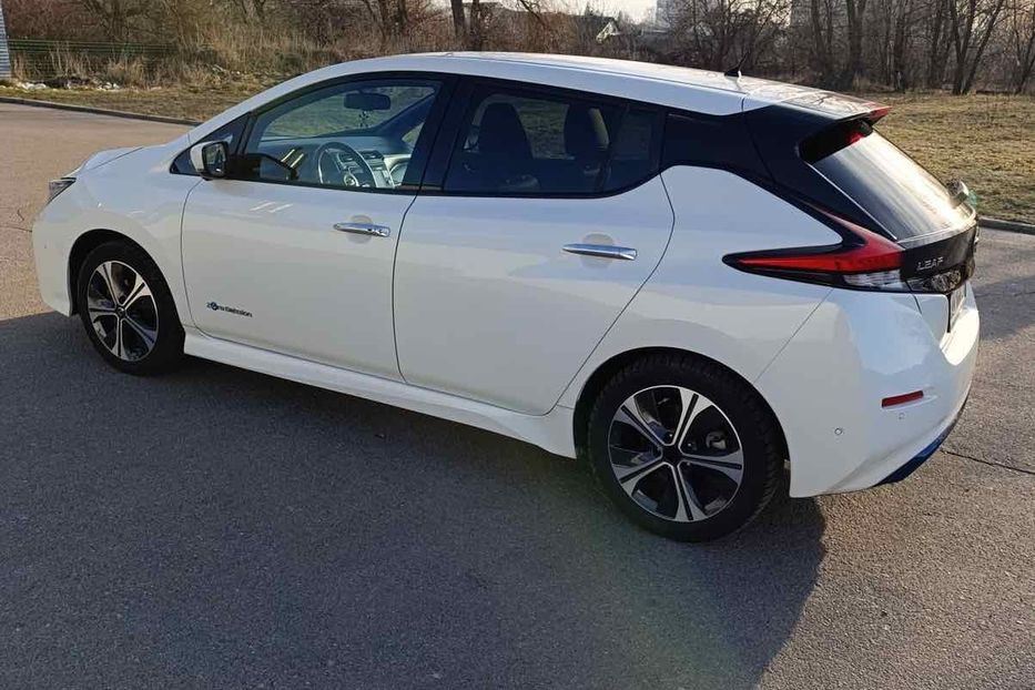 Продам Nissan Leaf FULL 2019 года в Житомире