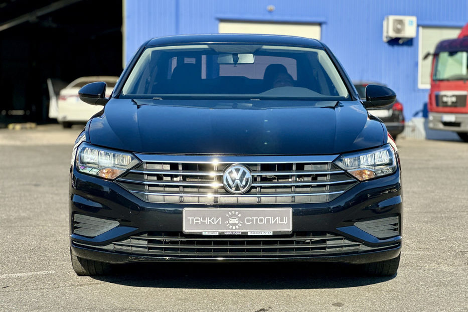 Продам Volkswagen Jetta 2021 года в Киеве