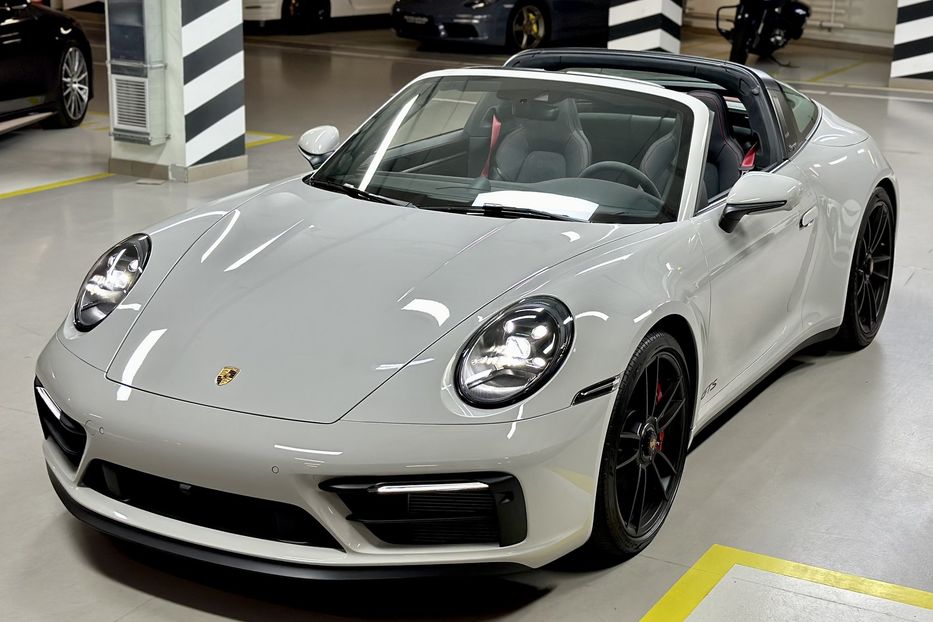 Продам Porsche 911 Targa 4 GTS 2024 года в Киеве