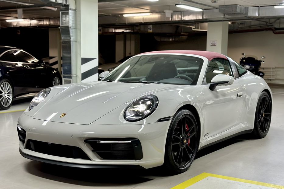 Продам Porsche 911 Targa 4 GTS 2024 года в Киеве