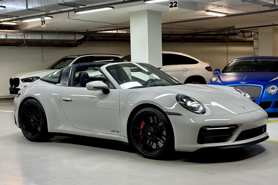 Продам Porsche 911 Targa 4 GTS 2024 года в Киеве