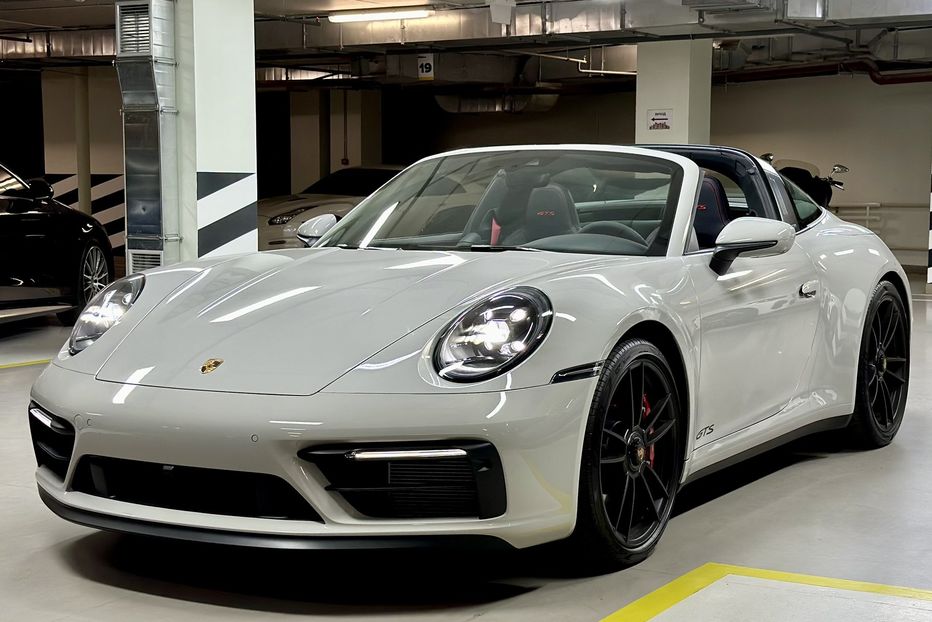 Продам Porsche 911 Targa 4 GTS 2024 года в Киеве