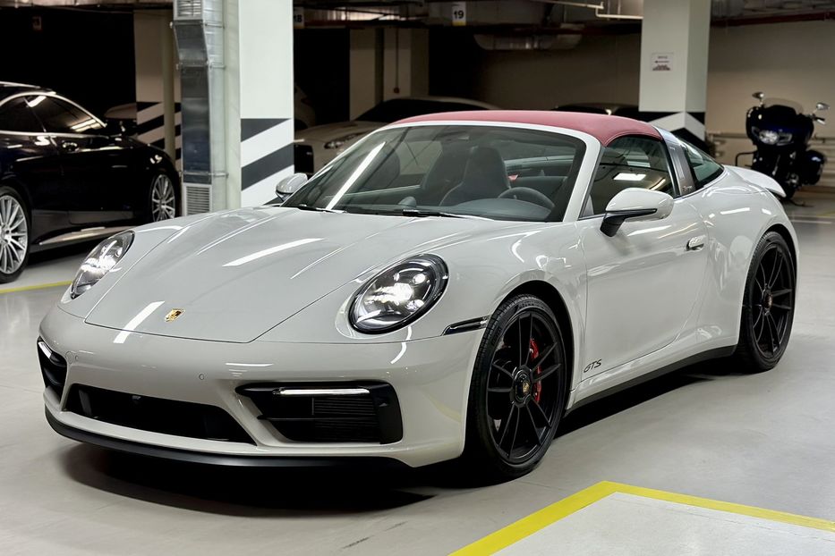 Продам Porsche 911 Targa 4 GTS 2024 года в Киеве