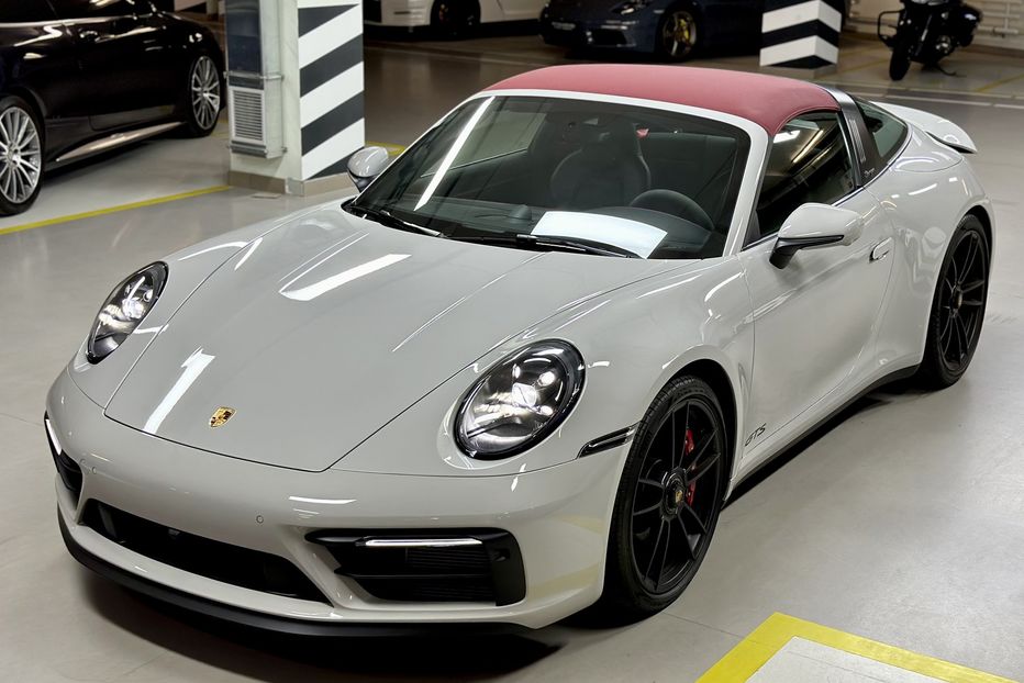 Продам Porsche 911 Targa 4 GTS 2024 года в Киеве