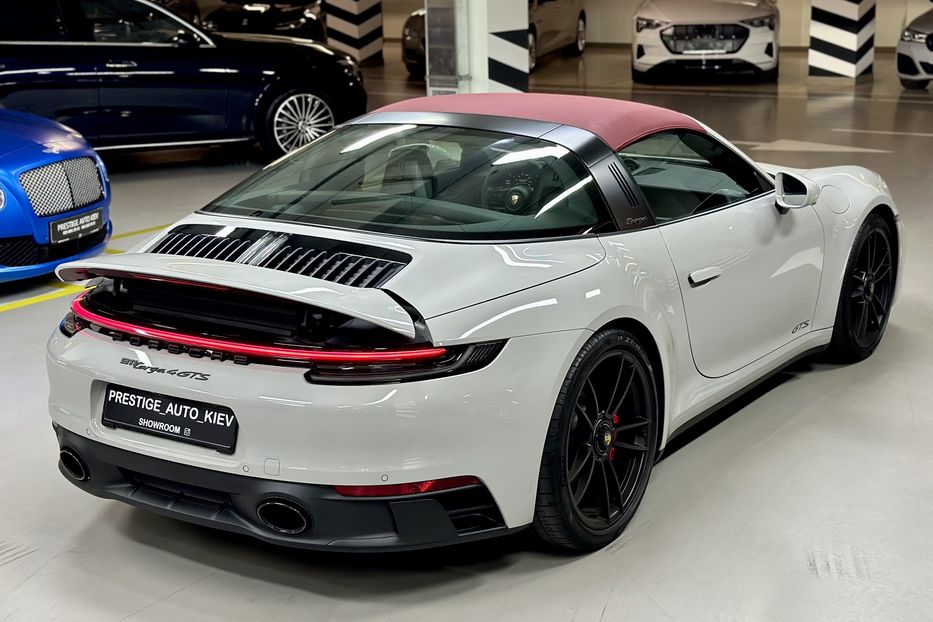 Продам Porsche 911 Targa 4 GTS 2024 года в Киеве