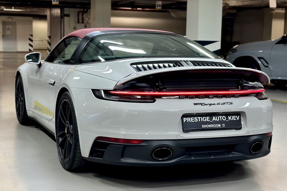 Продам Porsche 911 Targa 4 GTS 2024 года в Киеве