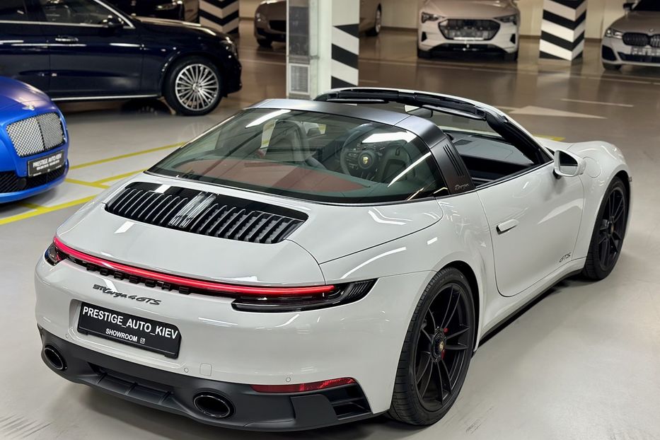 Продам Porsche 911 Targa 4 GTS 2024 года в Киеве