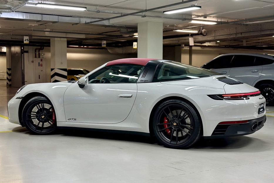 Продам Porsche 911 Targa 4 GTS 2024 года в Киеве