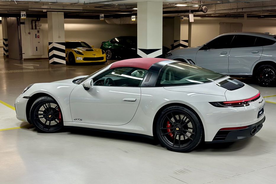 Продам Porsche 911 Targa 4 GTS 2024 года в Киеве