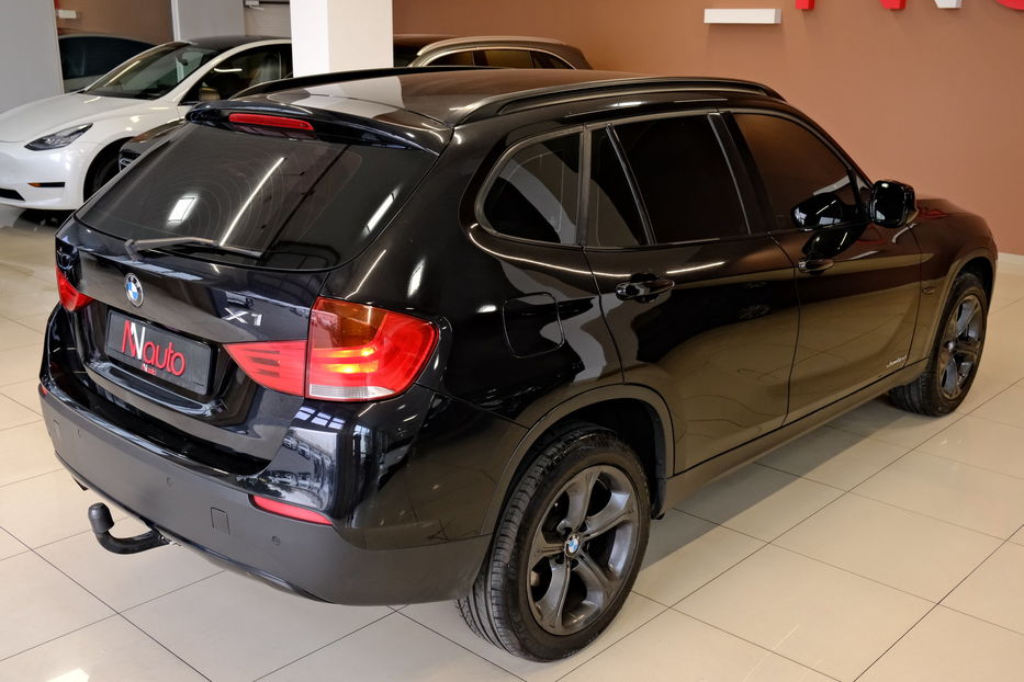 Продам BMW X1 X-Drive 2011 года в Одессе