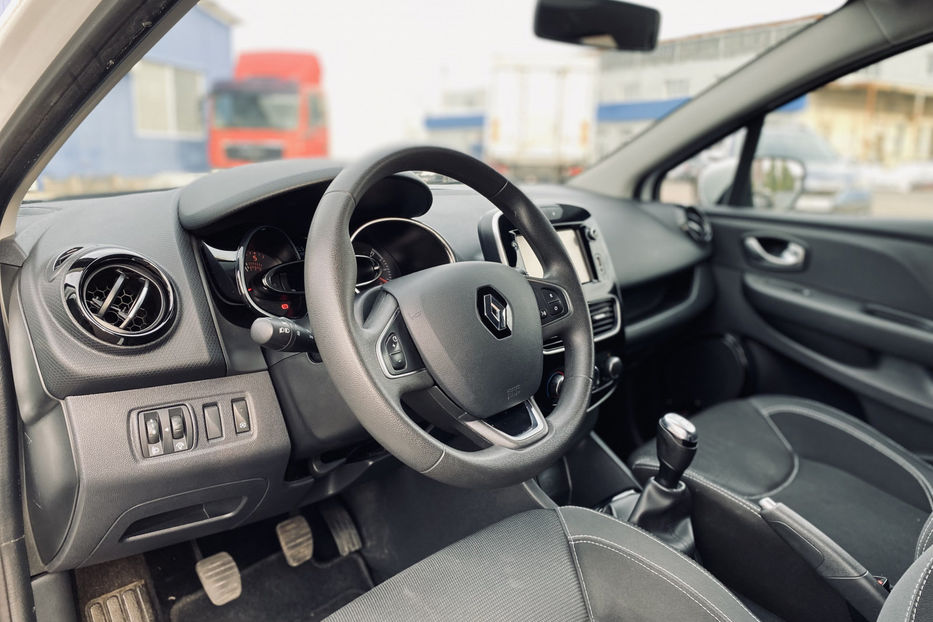 Продам Renault Clio 2018 года в Киеве