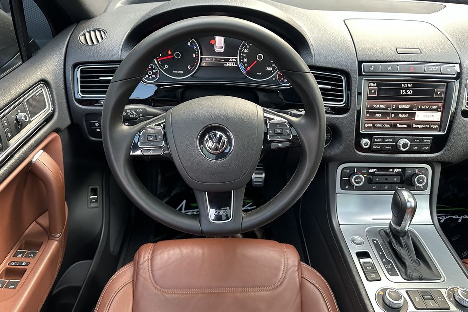 Продам Volkswagen Touareg 4motion 4.2 diesel V8 2015 года в Киеве