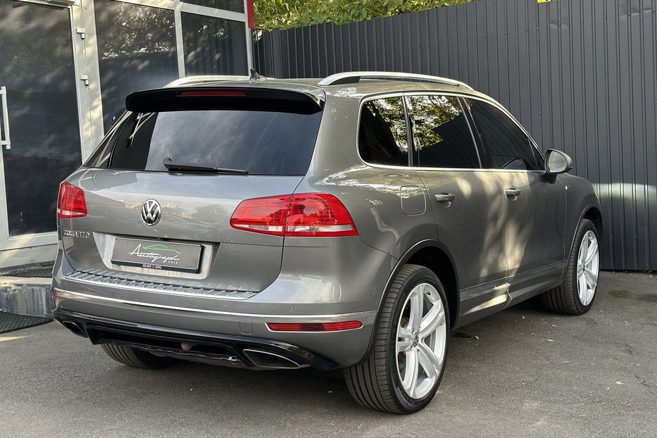 Продам Volkswagen Touareg 4motion 4.2 diesel V8 2015 года в Киеве