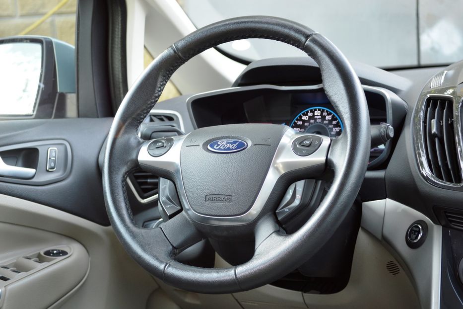 Продам Ford C-Max 2013 года в Одессе