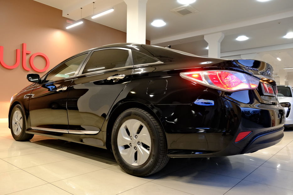 Продам Hyundai Sonata Hybrid 2015 года в Одессе