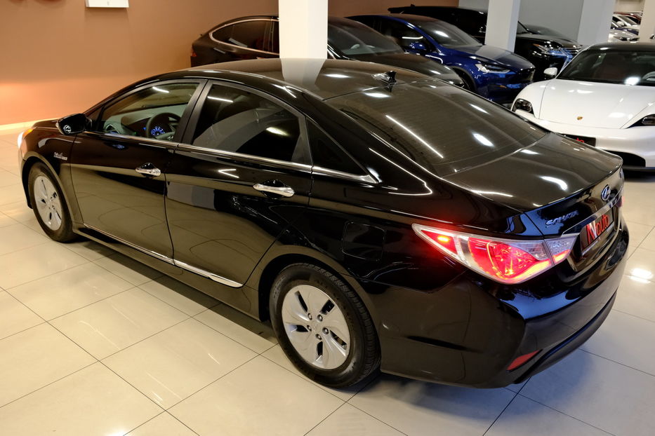 Продам Hyundai Sonata Hybrid 2015 года в Одессе