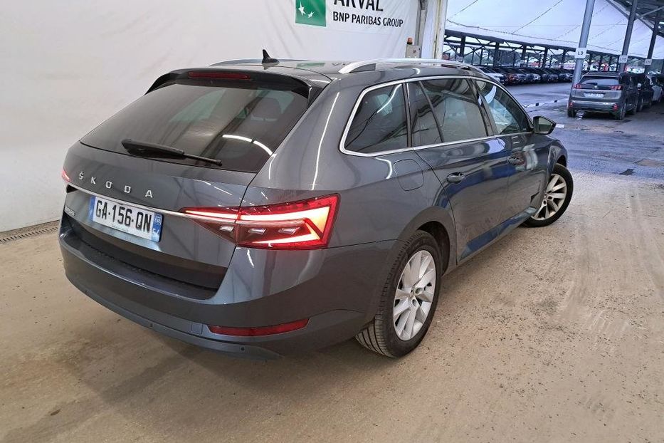 Продам Skoda Superb  v4986 2021 года в Луцке