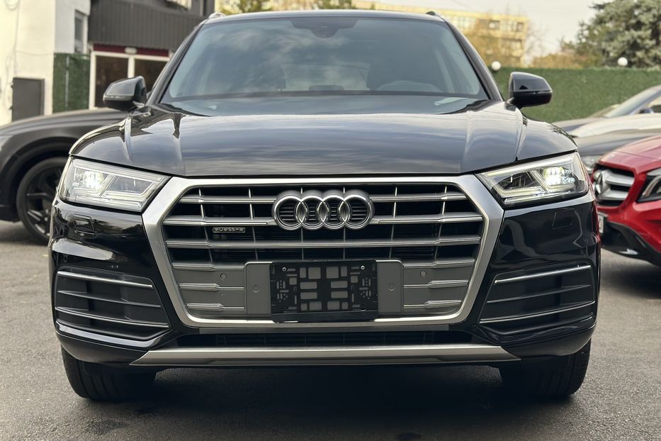 Продам Audi Q5 Quattro 2.0 TFSI 2017 года в Киеве