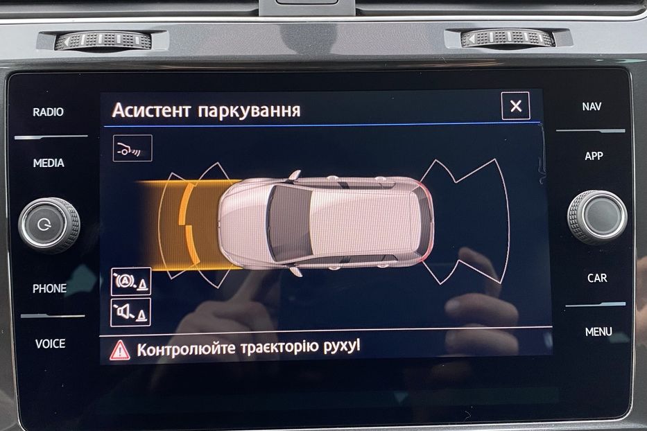 Продам Volkswagen e-Golf 35,8кВт,Тепловий,круїз,камера, 2019 года в Львове