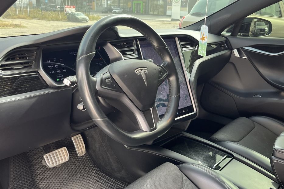 Продам Tesla Model S Dual Motor 75 Квт 2018 года в Николаеве