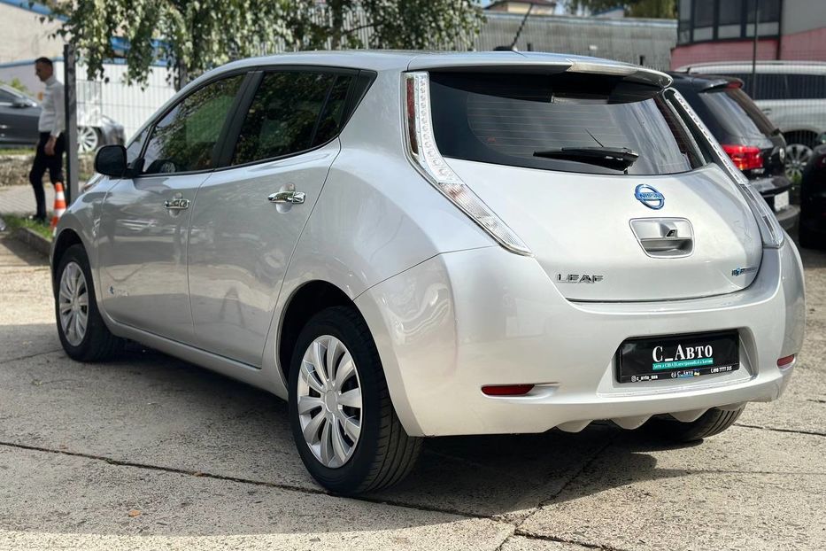 Продам Nissan Leaf 2015 года в Черновцах